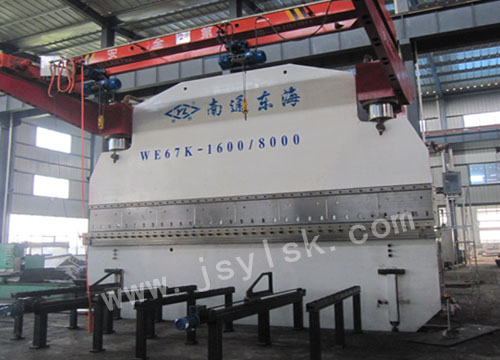 WE67K-1600/8000大型折彎(wan)機
