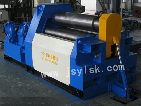 四(si)輥卷闆機(jī)