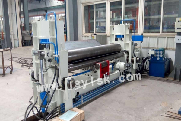 中小型上(shang)輥萬能式卷闆機(ji)