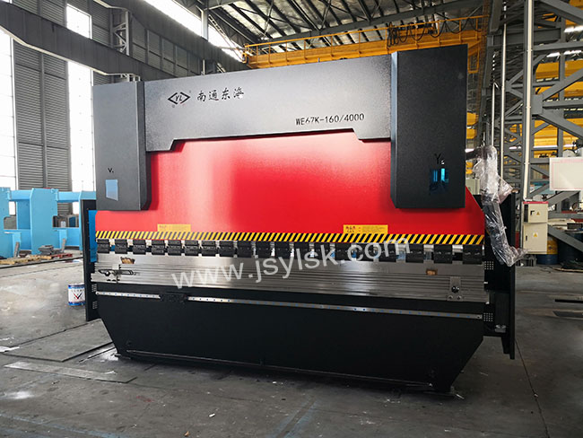 WE67K-160/4000數控折彎機(jī)