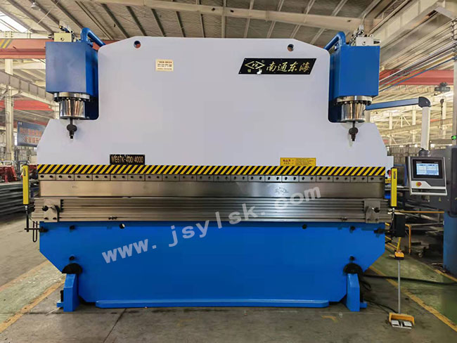 WE7K系(xi)列數控折(she)彎機